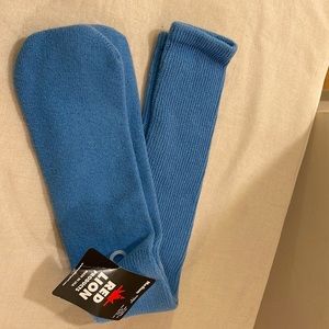 Red lion fits ladies or fits mens